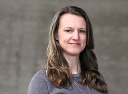 Natalie Dye Foto