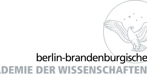 Rechts: Schematische Abbildung von einem Adler innerhalb von einem Kreis, über dem Adler sind fünf Sterne platziert. Text unten in der Mitte: berlin-brandenburgische AKADEMIE DER WISSENSCHAFTEN