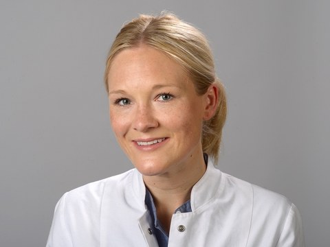 Dr. Lena Seifert