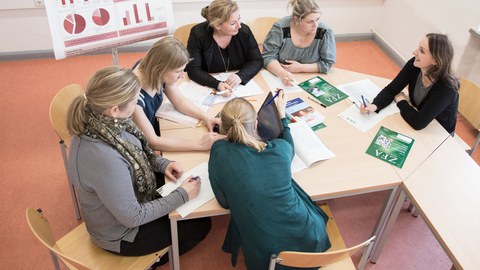 Das Dresdner Team des Kompetenzzentrums „Weiterbildung Allgemeinmedizin Sachsen“ um Prof. Antje Bergmann, Leiterin des Bereichs Allgemeinmedizin.