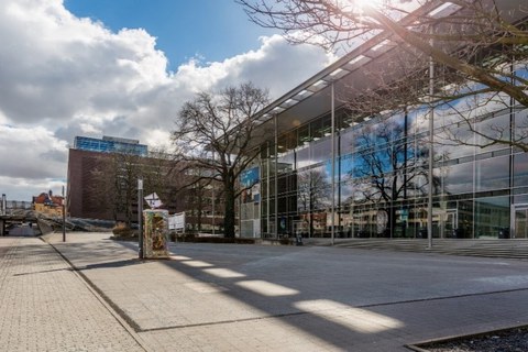 Bild Hörsaalgebäude.jpg