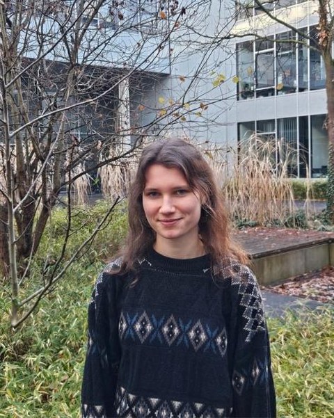 Porträt von Julia Posdziech.