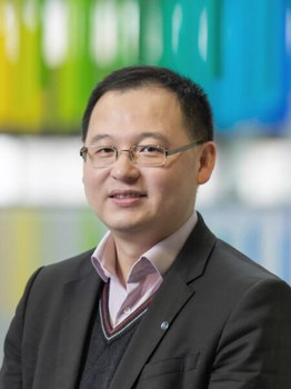 Prof. Xinliang Feng