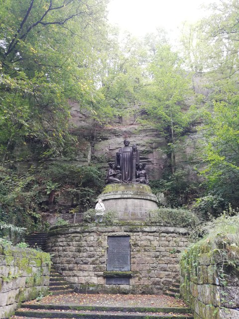 das Denkmal Richard Wagners im Liebethaler Grund