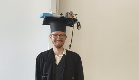 Martin Wittmann mit Doktorhut