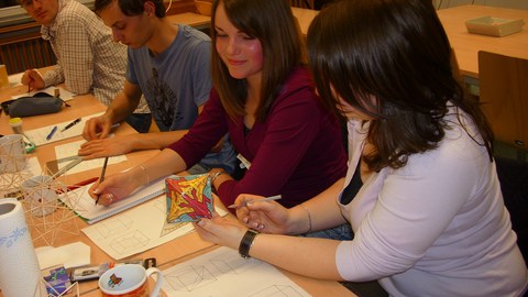 Studenten der Lernwerkstatt