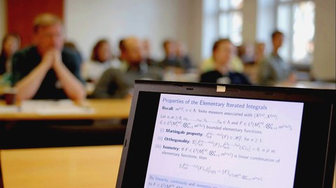 Ein Forschungsseminar in der Mathematik