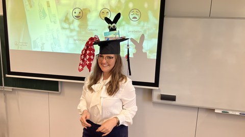 Bild von Frau Lydia Wiegand bei Ihrer Promotion