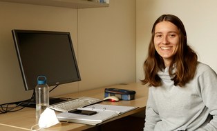 Portraitfoto von Clara Lapp