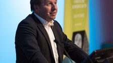 Prof. Clemens  Kirschbaum, Sprecher des Bereichs Mathematik und Naturwissenschaften