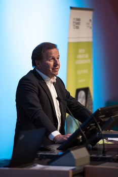 Prof. Clemens  Kirschbaum, Sprecher des Bereichs Mathematik und Naturwissenschaften
