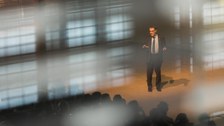 Prof. Serge Haroche beim Vortrag