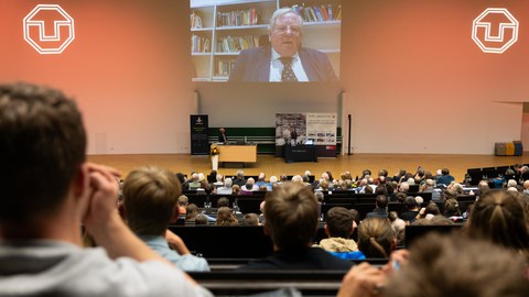 Einblick in die Fragenrunde mit Prof. Reinhard Genzel