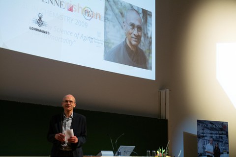 Nobelpreisträger Venkatraman (Venki) Ramakrishnan zu Gast an der TU Dresdeny