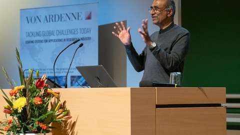 Nobelpreisträger Venkatraman (Venki) Ramakrishnan zu Gast an der TU Dresdeny