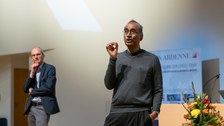 Nobelpreisträger Venkatraman (Venki) Ramakrishnan zu Gast an der TU Dresdeny