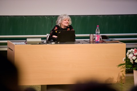Ada Yonath im Audimax der TU Dresden