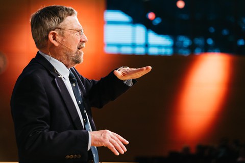 Michael Kosterlitz