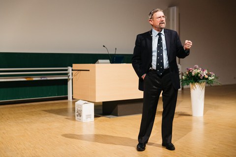 Michael Kosterlitz
