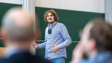 Dr. Benedikt Placke
