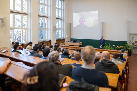 Hörsaalansicht von hinten.