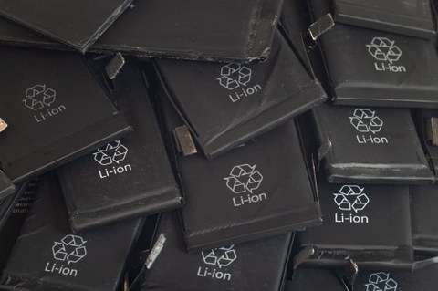 Verbrauchte Lithium-Ionen Batterien.