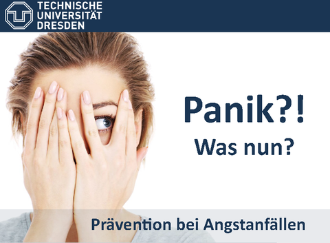 Frau hält sich vor Panik die Augen zu 