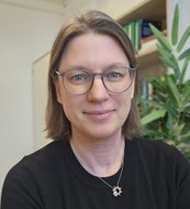 Porträt Prof. Sabine Schlittmeier