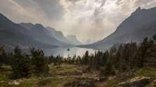 Bergkette mit See