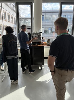 Impressionen Leibnitz Institut für Festkörper- udn Werkstoffforschung bei der Tour de Dresden 2026
