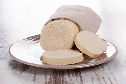 Brotähnlicher Knödel