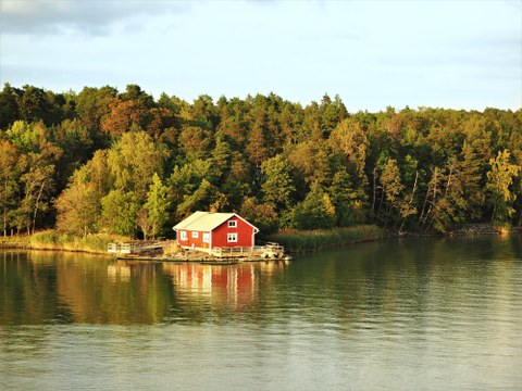 rotes Haus am See