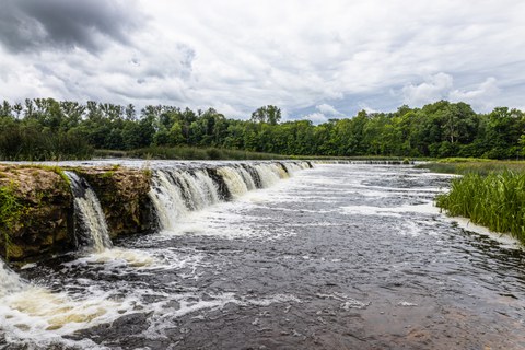 kleiner Wasserfall