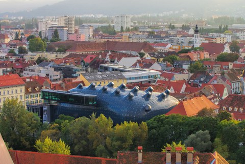 futuristisches Museumsgebäude