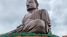 Foto einer großen Buddha-Statue
