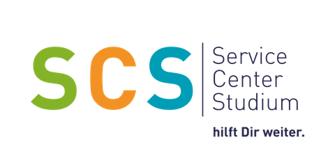 Logo des Service Center Studium. Großes S grün, großes C orange, großes S blau, dahinter ist ein Strich von oben nach unten gezogen, hinter diesem steht Service Center Studium hilft Dir weiter. 