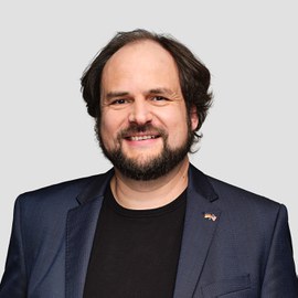 Dr. Henrik Strobelt
