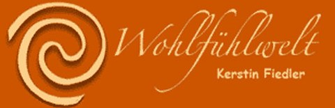 Die Darstellung zeigt das Logo und den Schriftzug der "Wohlfühlwelt Kerstin Fiedler".