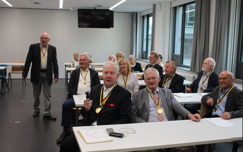 Bild6-Hörsaal-I-88-ausgezeichnete.