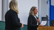 2 Referentinnen im Hörsaal