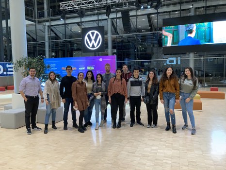 Gläserne Manufaktur - Inside the Volkswagen Manufacturing Plant Dresden