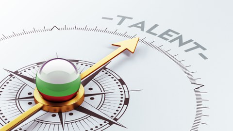 Kompassnadel zeigt in Richtung Talent