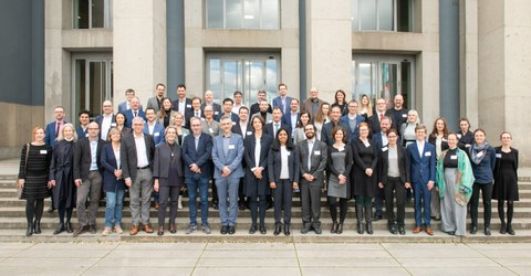 Foto der im Jahr 2023 neuberufenen Professorinnen und Professoren