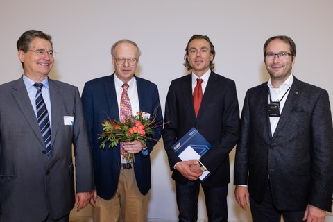 Lehrpreis für Dr.‐Ing. Thomas Reiman und Prof. Rudolf Liedl, Institut für Grundwasserwirtschaft für das Lern‐Managementsystem „Grundwasserbewirtschaftung mit Computermodellen“