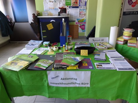 Information booth of the environmental management on TU Dresden Day of environmentally friendly office