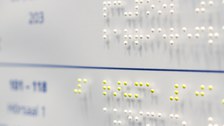 Aufzugsbeschriftung in Braille