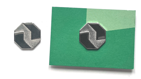Pin aus Metall mit Magnetverschluss - nur Shape