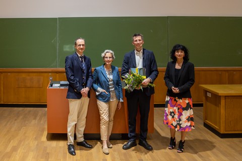 Rektorin, Prof. Bruns und Orga-Team der Medizinischen Fakultät