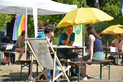 Menschen bei einer Veranstaltung