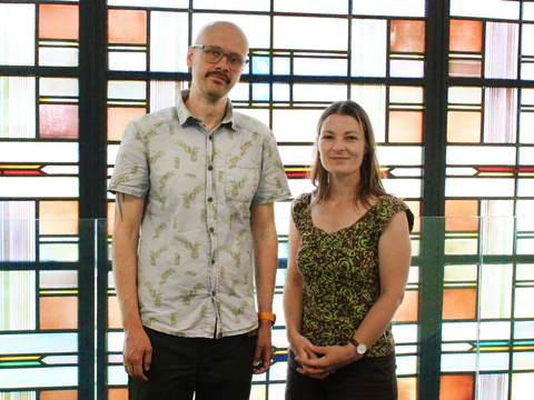 Juniorprofessorin Jana Markert und Dr. Kai Fischer im Deutschen Hygiene-Museum Dresden